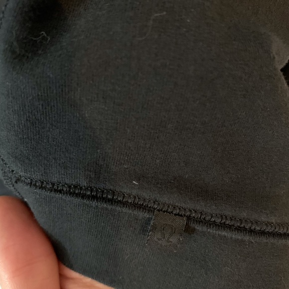 Lululemon Athletica crop black sweater - Picture 3 of 4